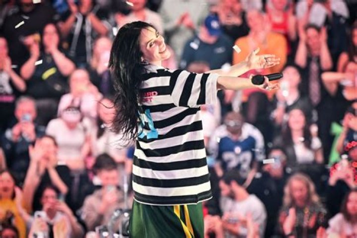 "Free Billie Eilish" Explained, Was Billie Really Arrested?