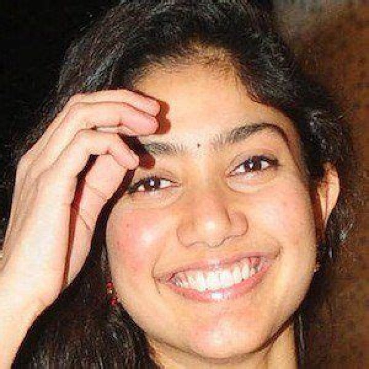 Sai Pallavi - Age, Bio, Birthday, Family, Net Worth